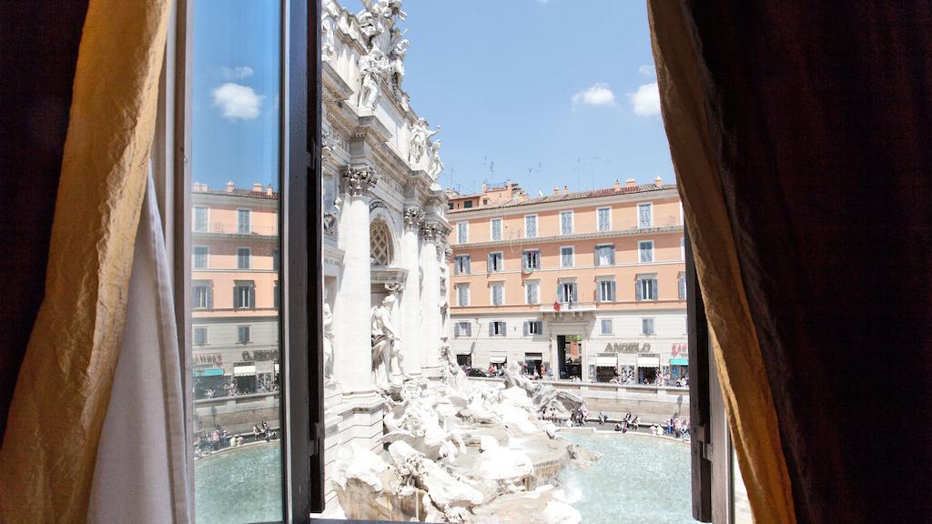 Rental In Rome Trevi Fouintain View Apartment Rome