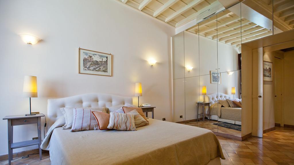 Rental In Rome Trevi Fouintain View Apartment * Rome