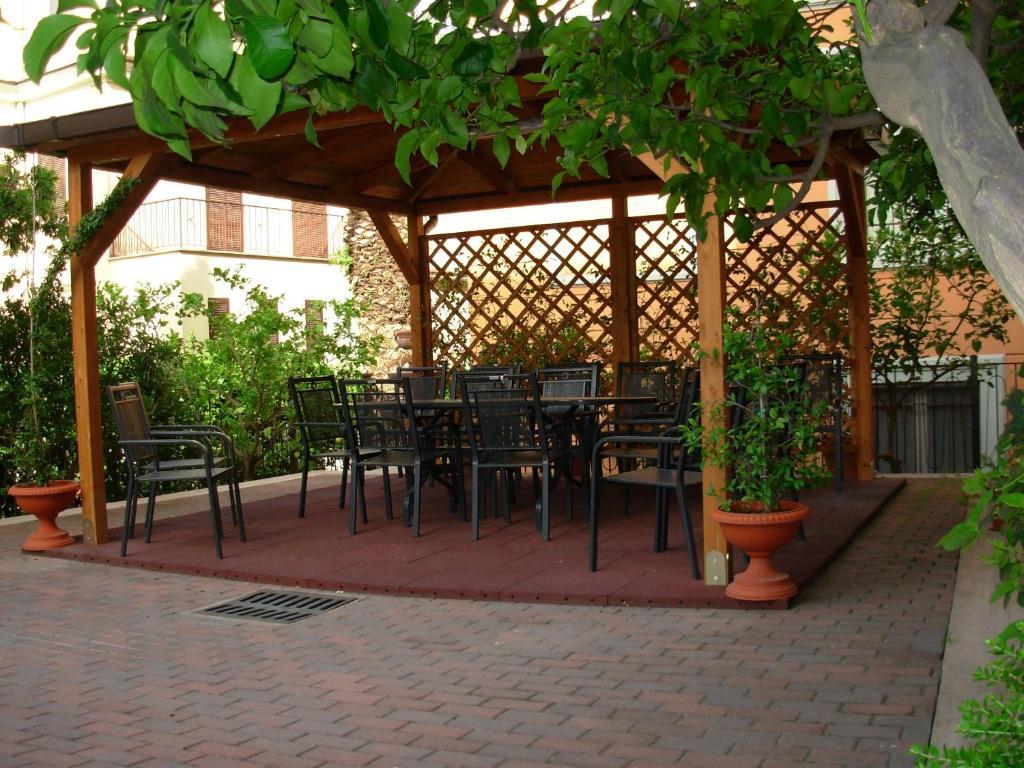 Maria Rosa Molas - Casa Per Ferie Guest house Rome