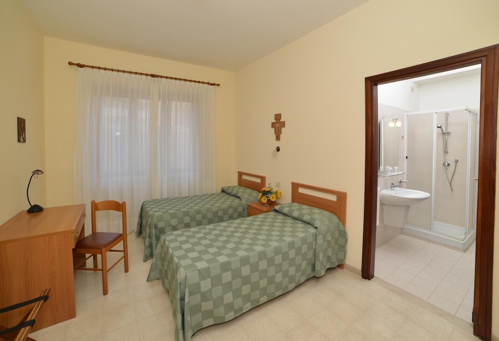 Hotel Casa Piccole Ancelle Di Cristo Re