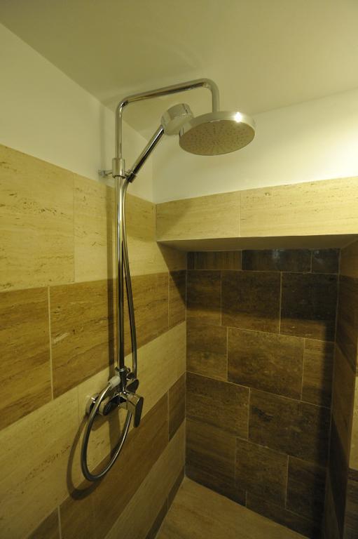 Apartment Hella Ibernesi 23 Fori Imperiali Inn, New Gestion! *