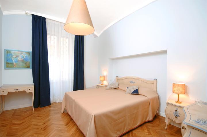 Bed & Breakfast In Rome B&B 2*
