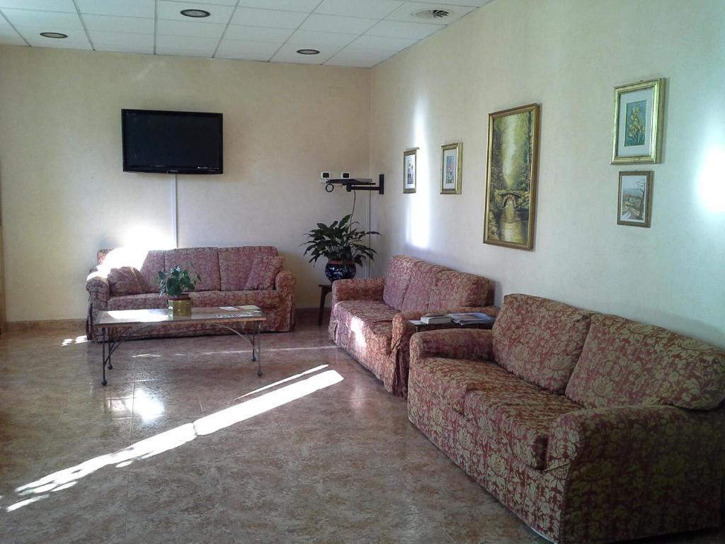 Maria Rosa Molas - Casa Per Ferie 3*