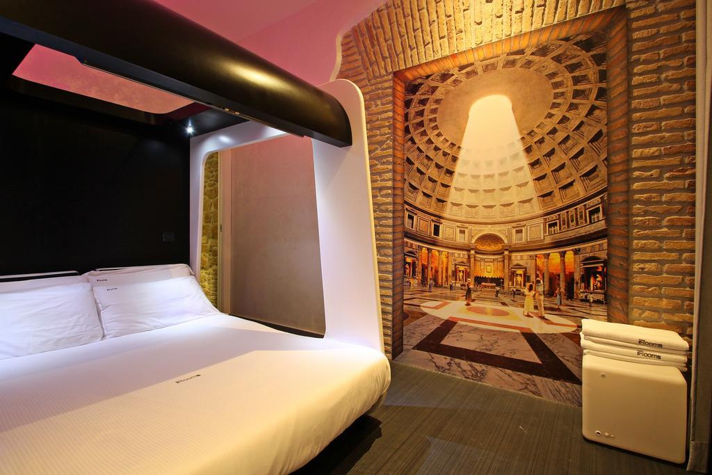 Bed & Breakfast Irooms Pantheon 4*