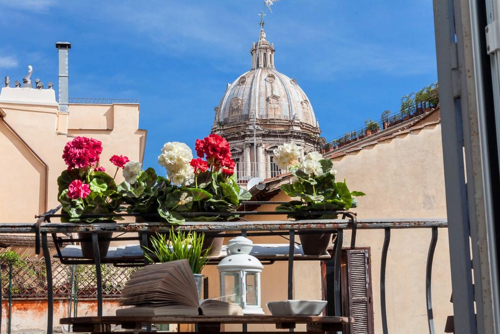 Boutique Domus Navona Librari Rome