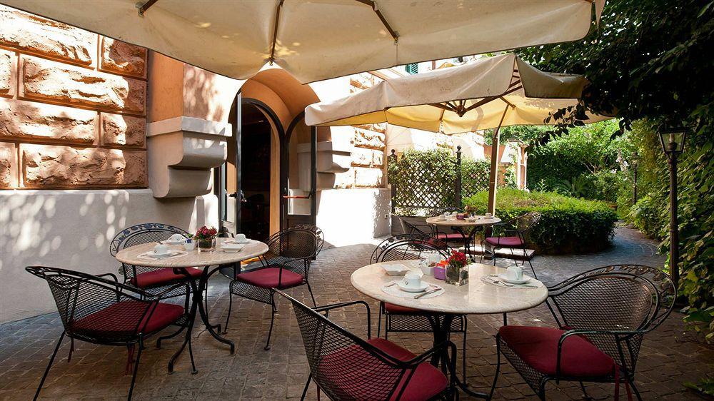 Aventino 3* Rome