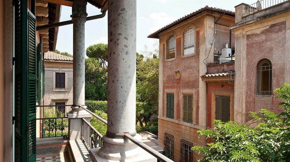 Aventino 3*