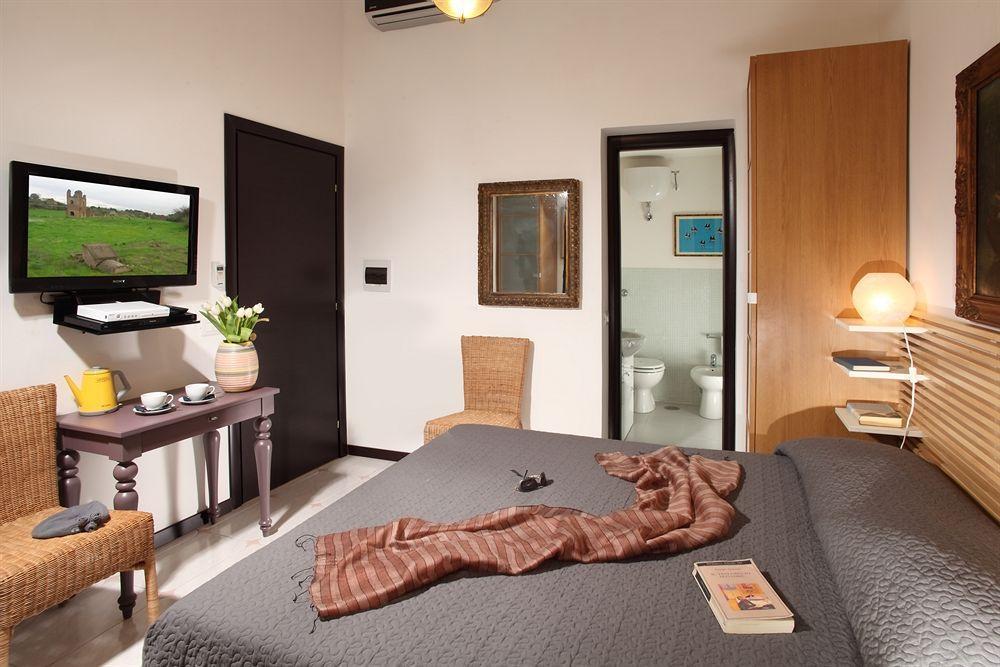 House Bed & Breakfast 2*