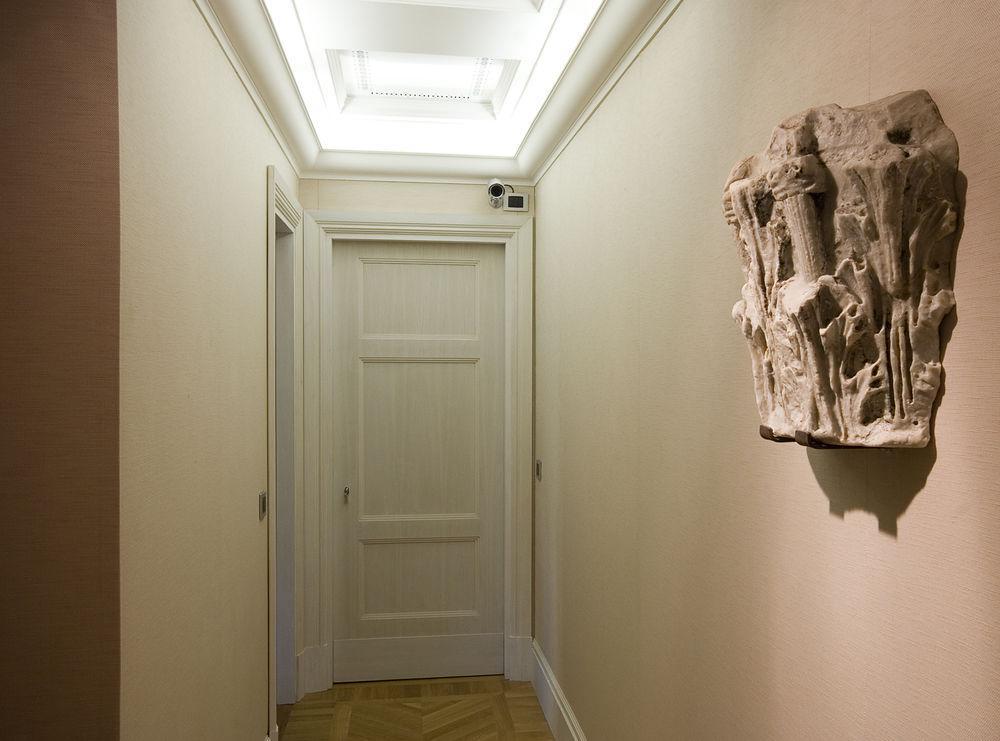 Moses Fountain Bed & Breakfast Rome