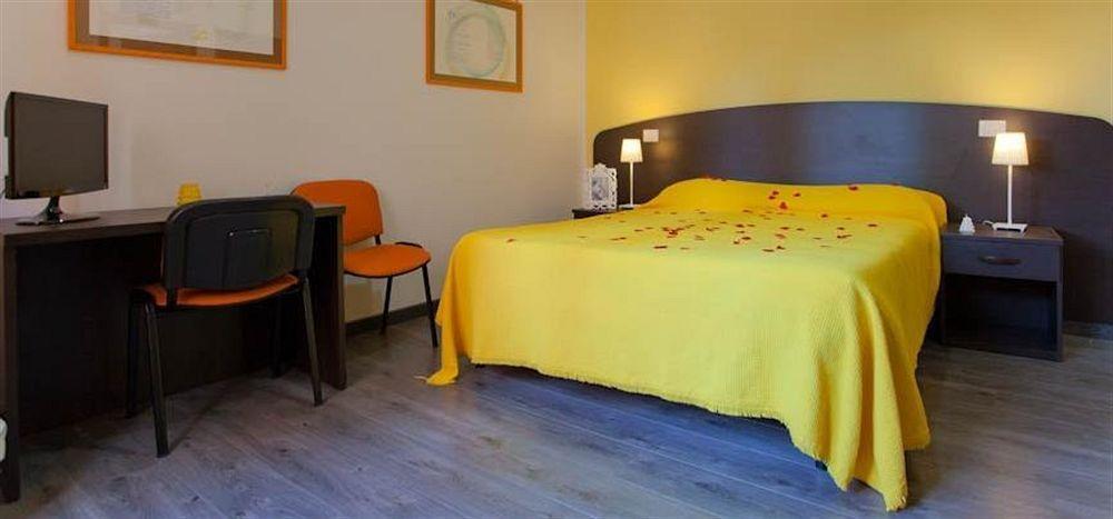 Difronte Ai Musei Vaticani Guest house