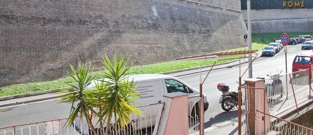 Difronte Ai Musei Vaticani Guest house Rome