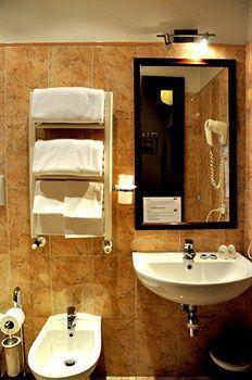 Boncompagni 3* Rome