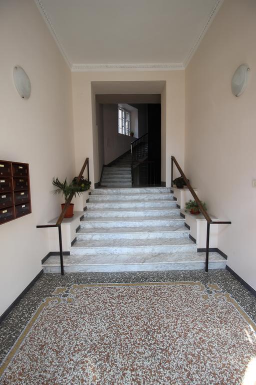Ostiense Piramide Station Apartment Rome