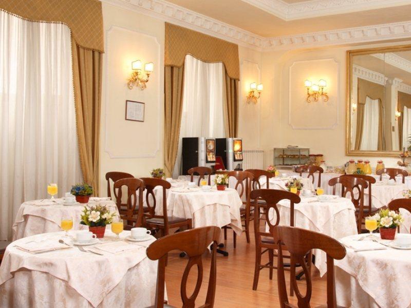 Hotel Pace Helvezia Rome