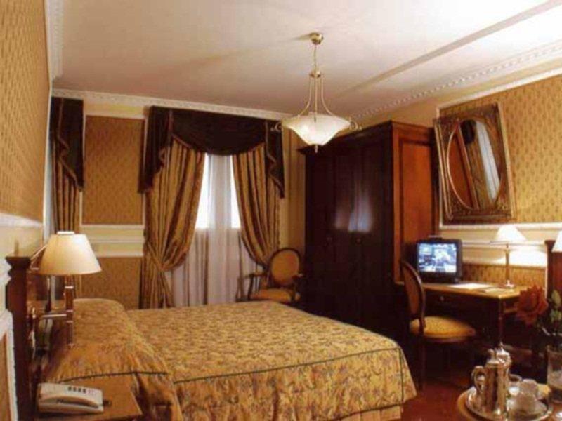 Hotel Champagne Palace Rome