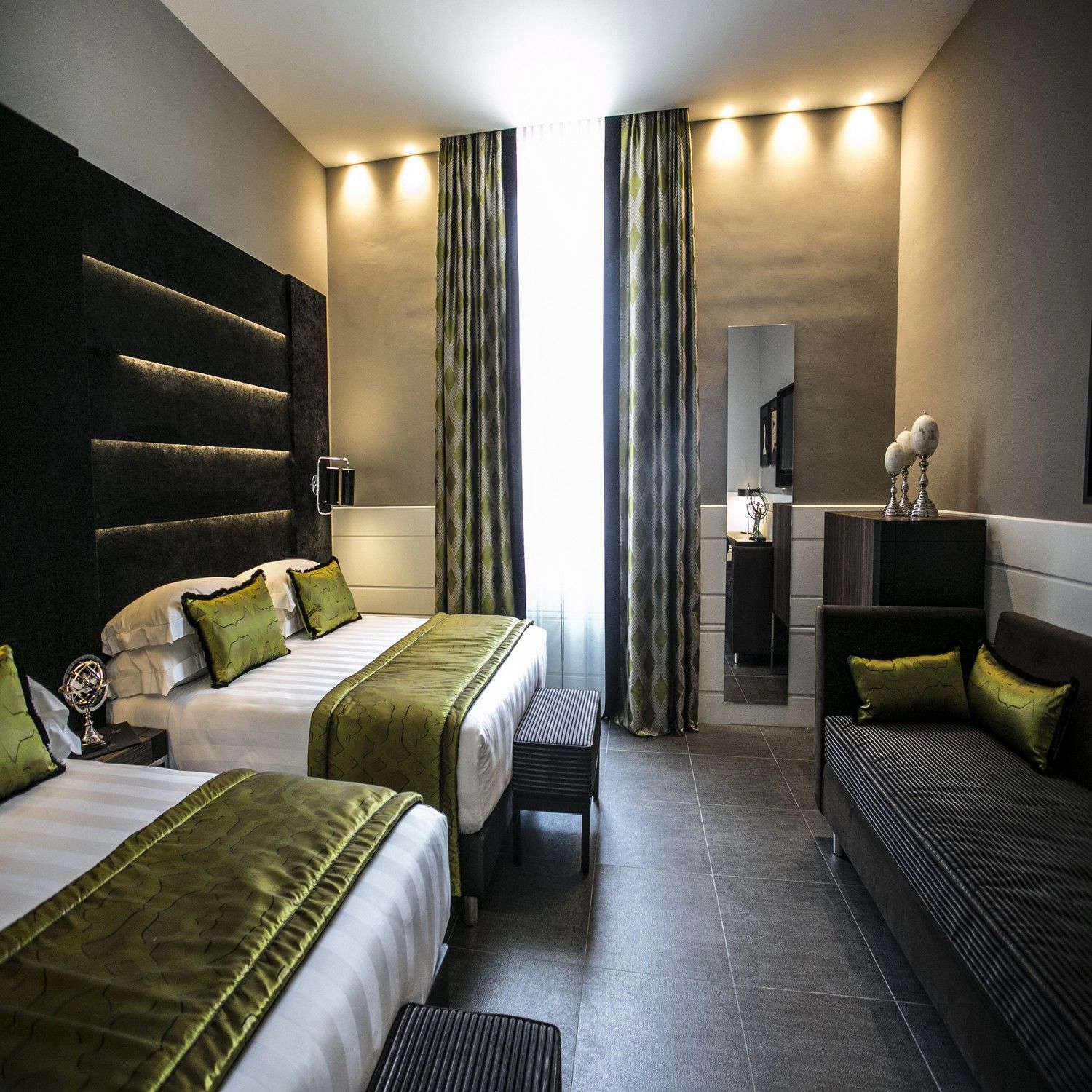 Hotel The Glam