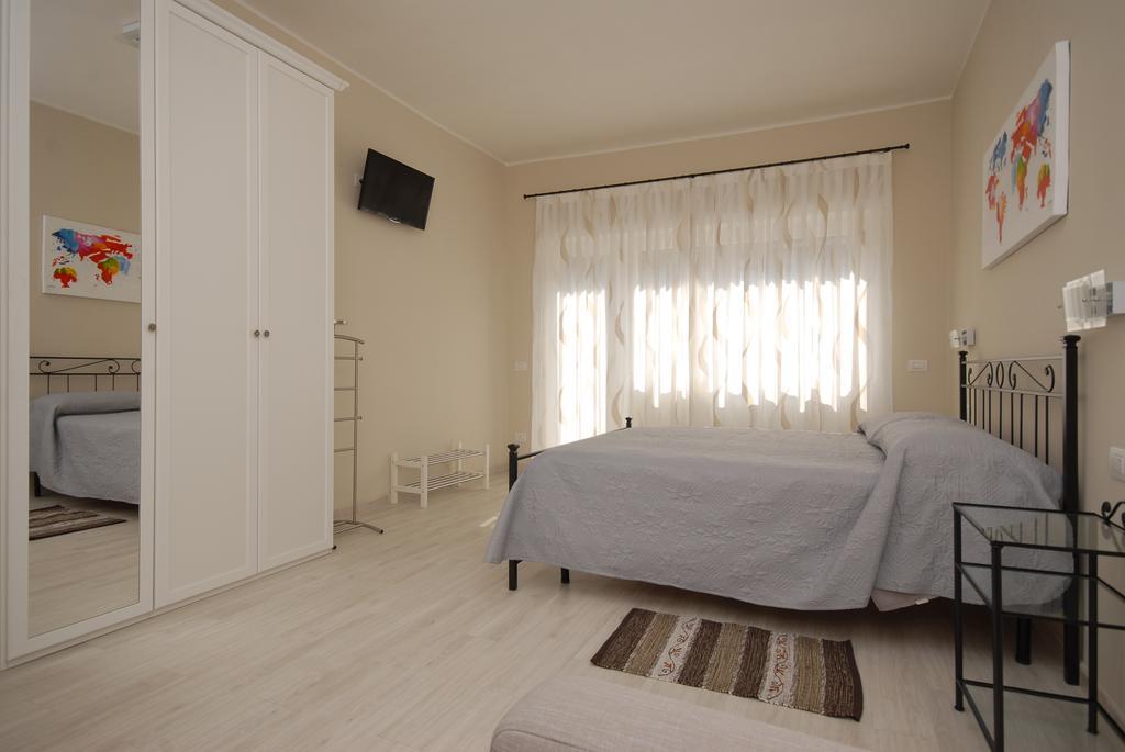 Rhome Moricca 5 Rome