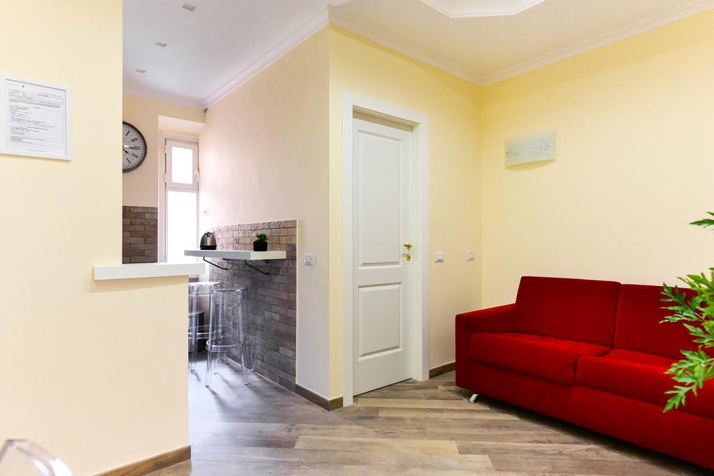 Apartment Domus Regina Colosseo