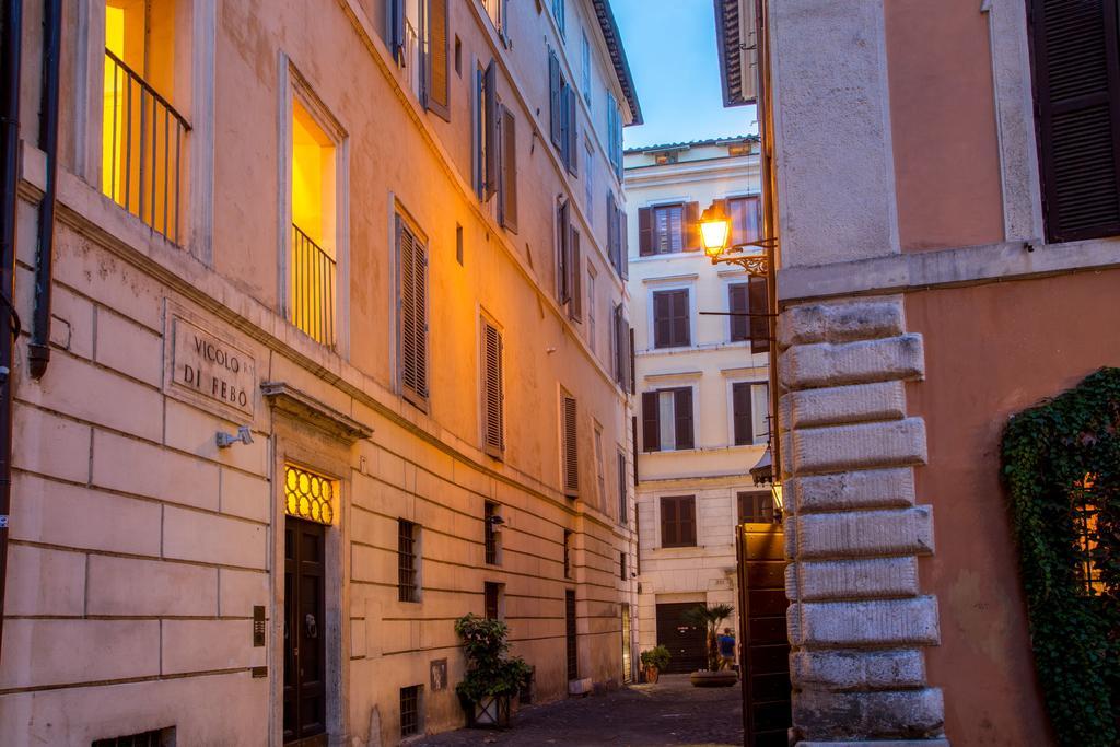 Maison Del Gambero Piazza Navona Rome