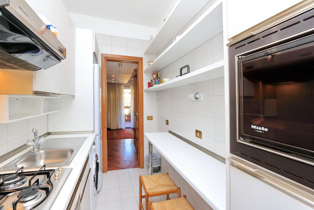 Frattina Family Romantic Superior Apartment