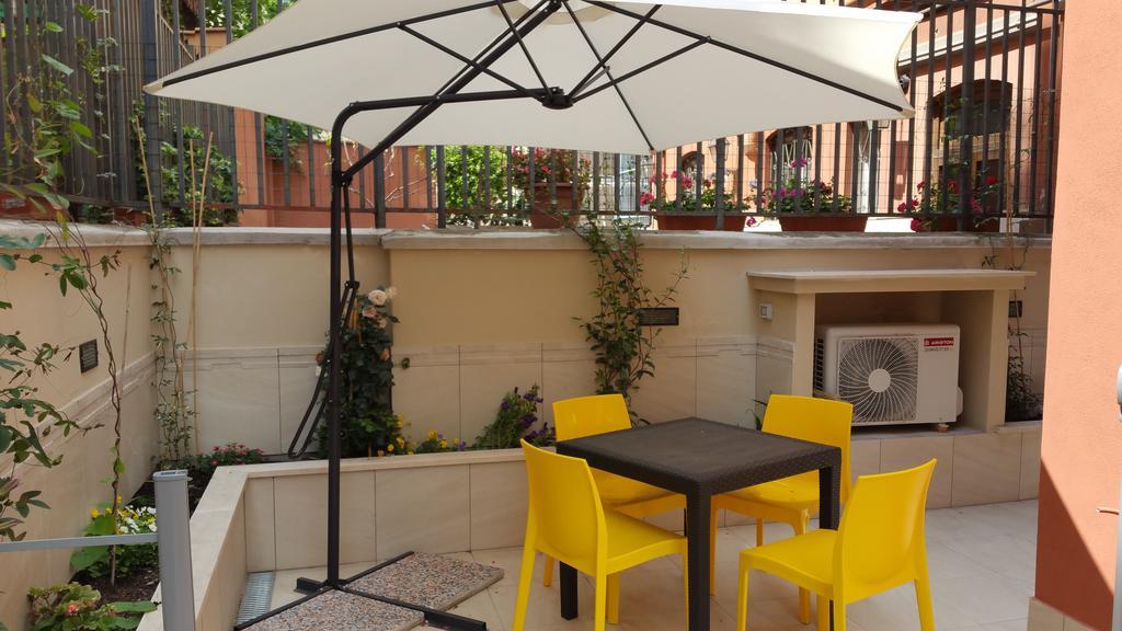 Bed & Breakfast La Casetta Di Ely Rome