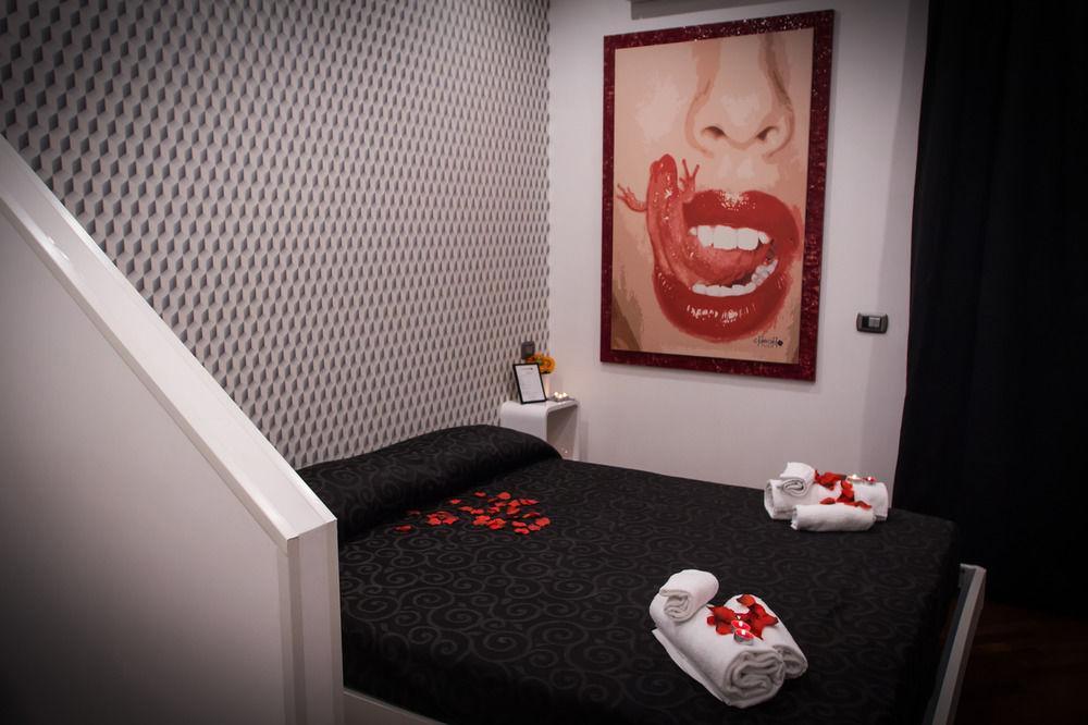 121 Candia 3* Rome