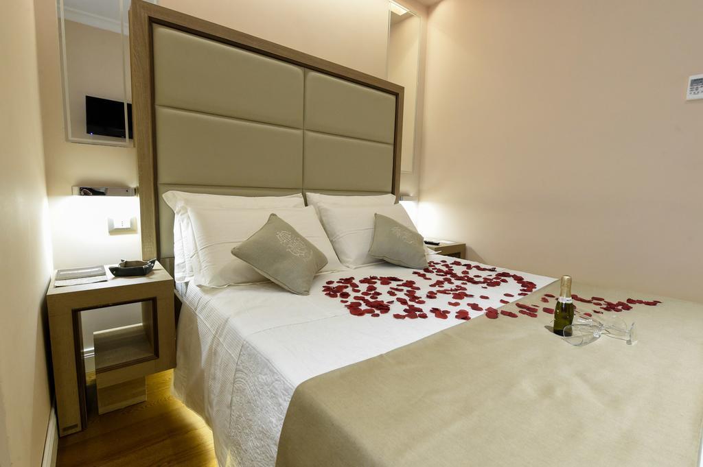 Domus Clara Guest house Rome