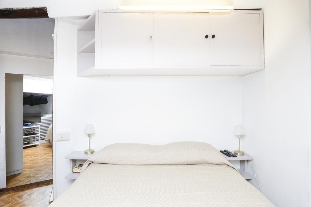 Pantheon Terrace Apartment *