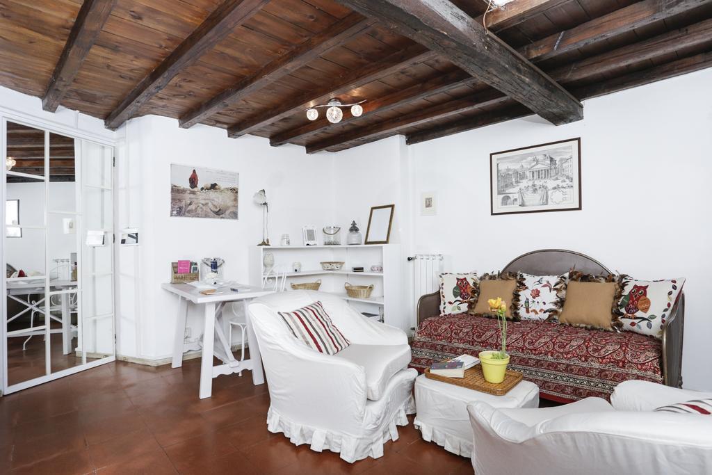 Pantheon Terrace Apartment Rome