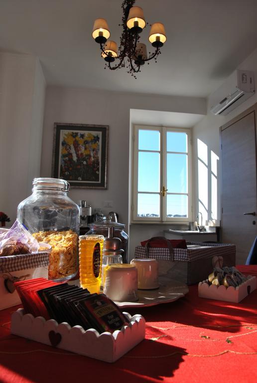 Guest house Casale Appio 2*