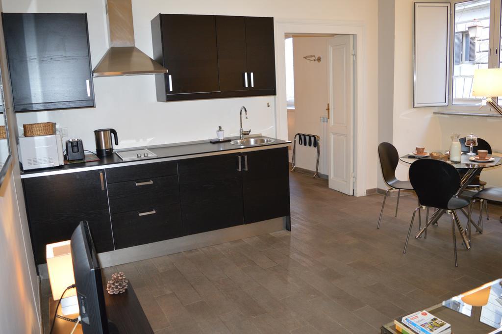 Banchi Vecchi Ny Apartment *
