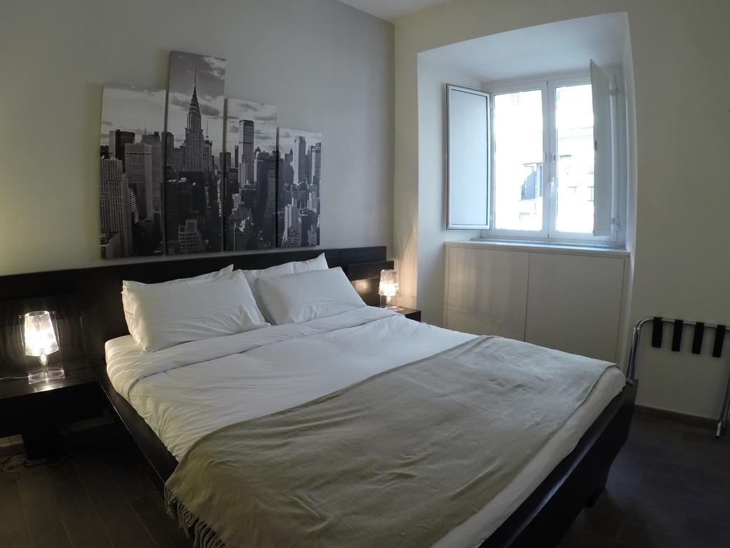 Banchi Vecchi Ny Apartment *