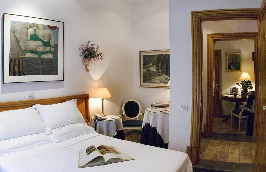 Cairoli Hotel
