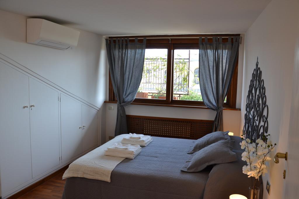 Appartamento Penthouse Cardello Colosseum