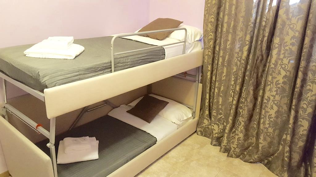 Guest house Domus Aurora