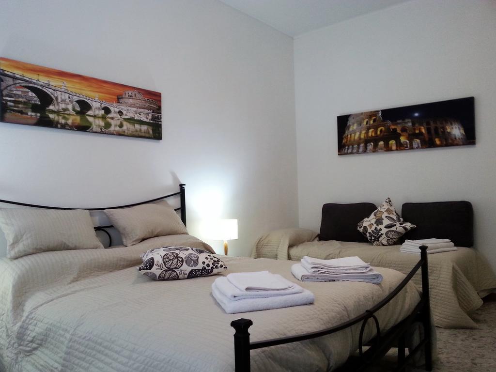San Pietro & Trastevere Apartment *