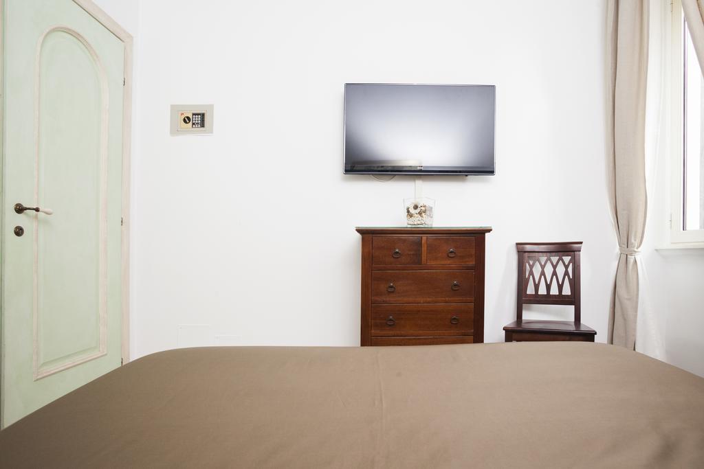 Tritone 91 Apartment *