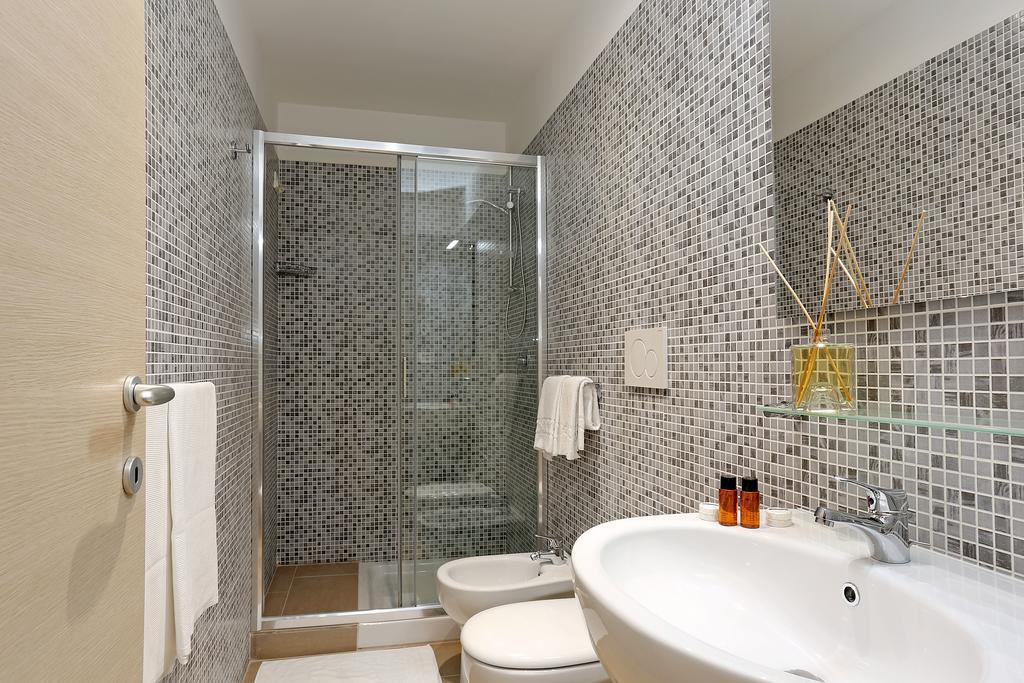 Adorasuite 2 Guest house 2*