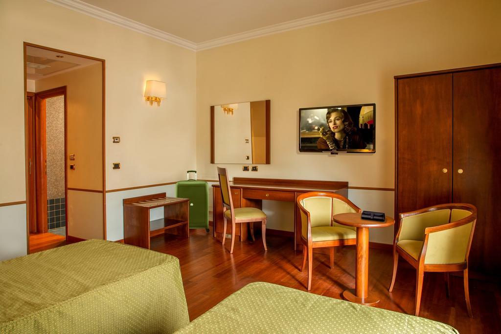 Piemonte 3* Rome