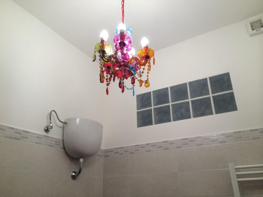 Come And Feel At In This Airy Three Bedrooms In Centre Apartment Rome