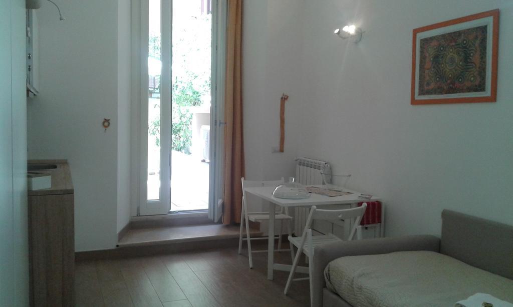 La Casetta Di Ely Bed & Breakfast Rome