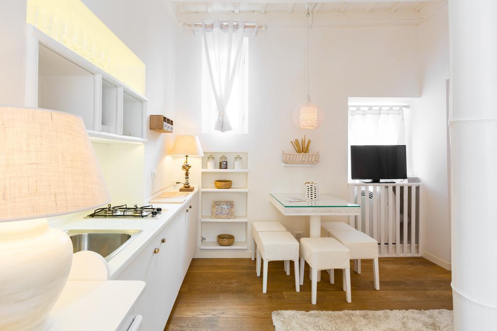 Apartment Dimora Al Colosseo *