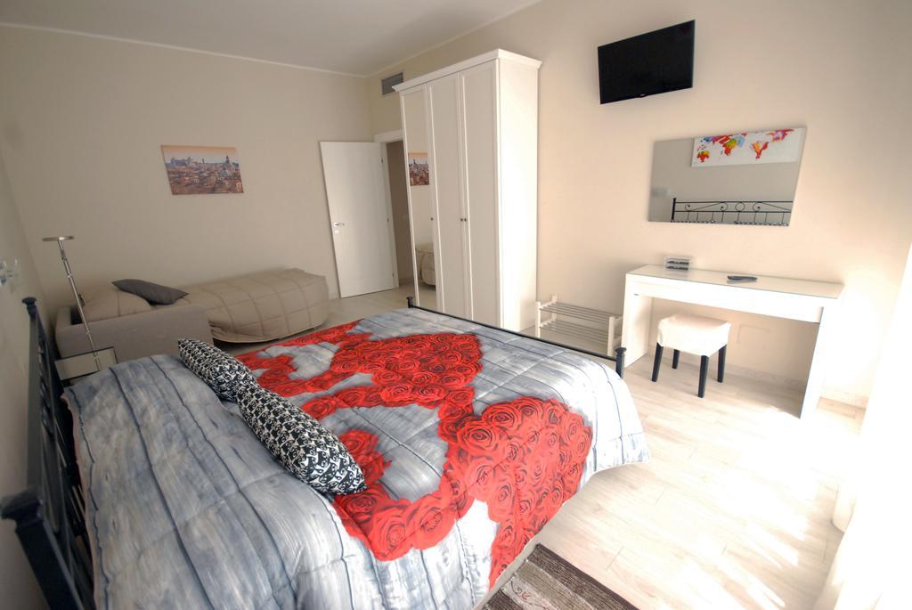 Rhome Moricca 5 Apartment