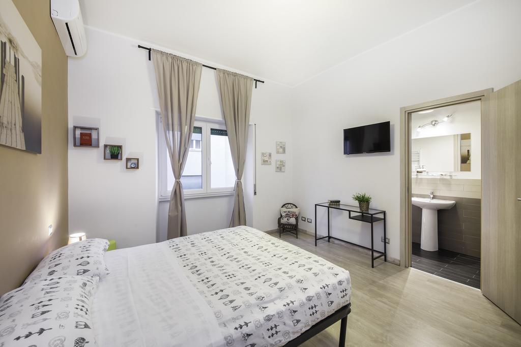 Bed & Breakfast To You- The Place To Be&b *