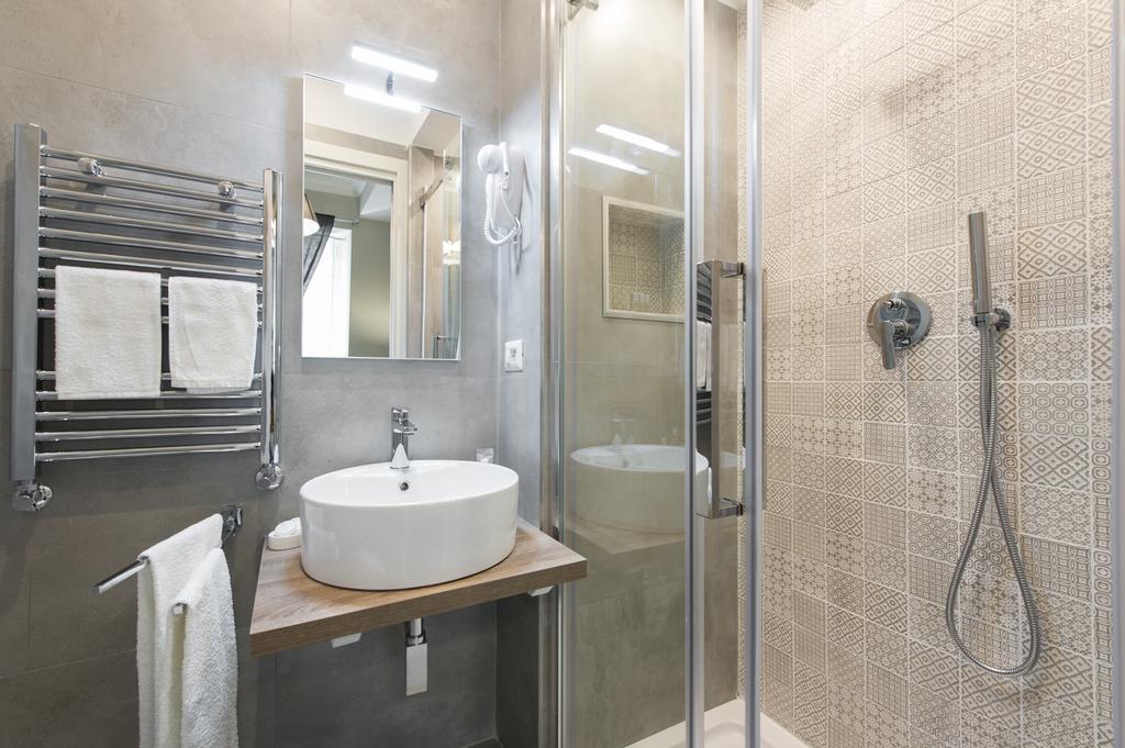 Borghetto Cavalleggeri Guest house 2*