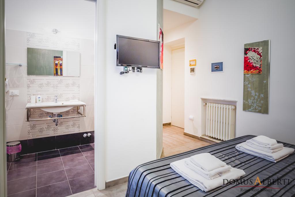 Bed & Breakfast Domus Alberti Rome