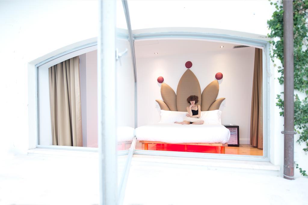 Irooms Forum & Colosseum Guest house