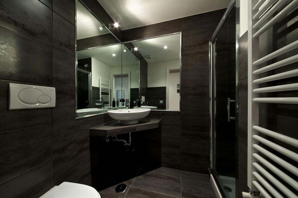 Guest house Roma Naif Rooms 2*