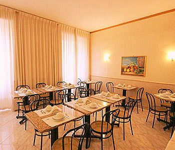 Embassy 3* Roma