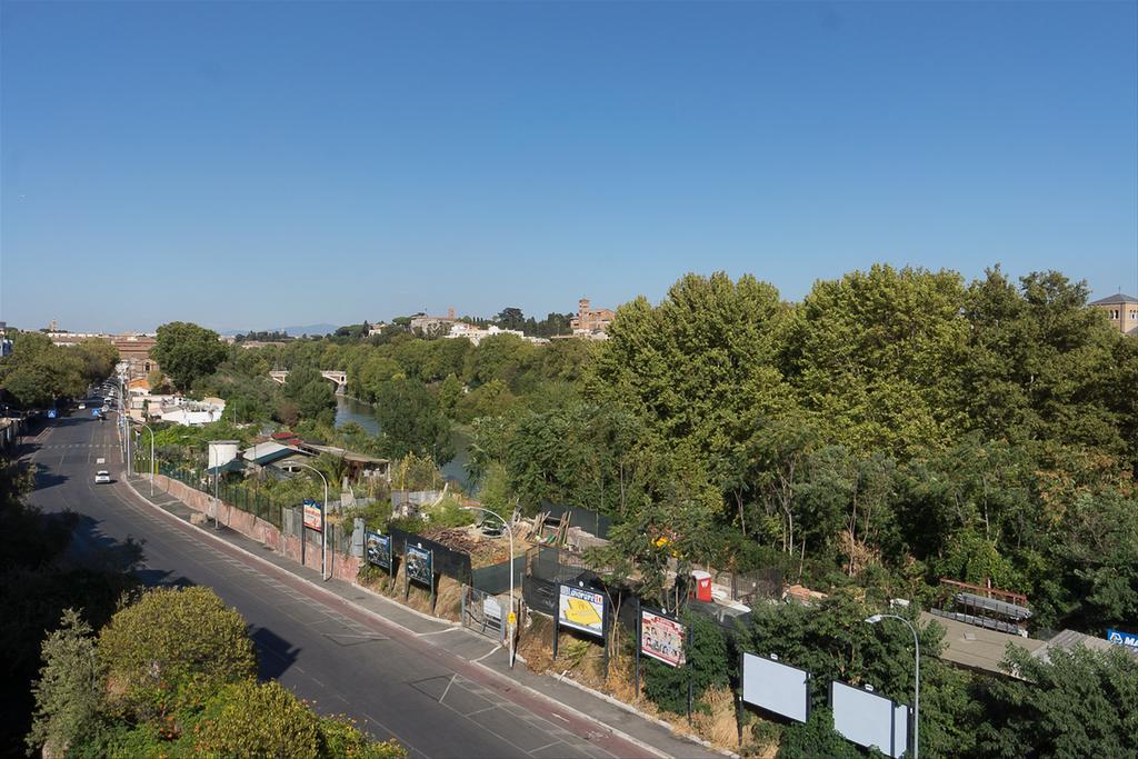 Porta Portese * Rome